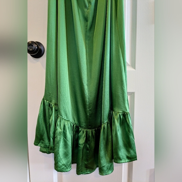 Secret Mission 100% Silk Kathleen Kelly Green Maxi Cutout Dress Size Large NWT - Picture 13 of 16